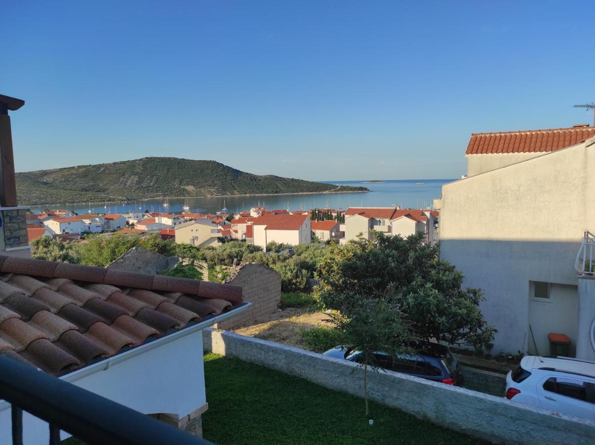 Appartamento Ema Primošten Esterno foto